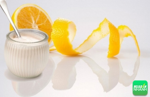 Làm trắng da mặt bằng sữa tươi và cam: